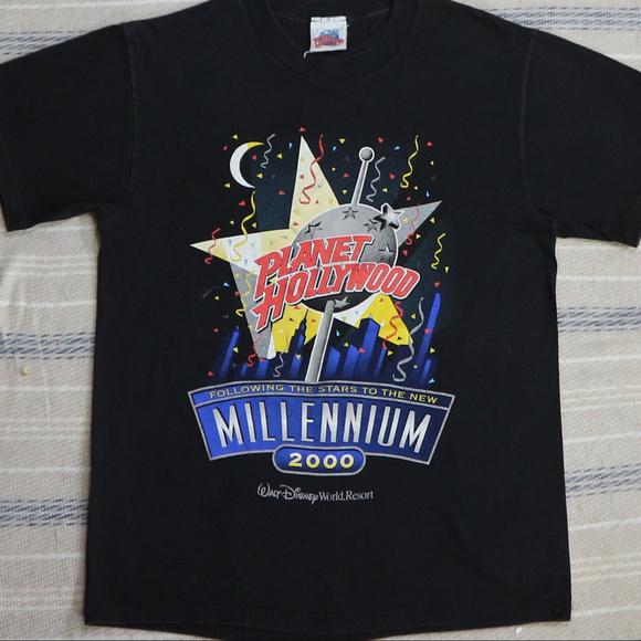 VTG PLANET HOLLYWOOD Disney Millennium 2000 Tee - Picture 2 of 8